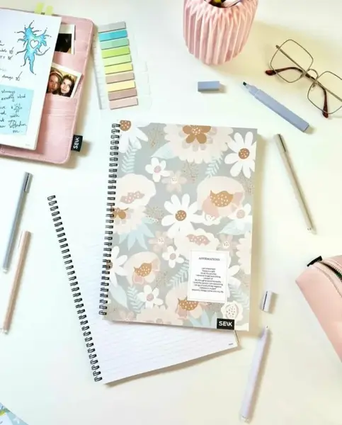 A4 Zápisník spirálový - Affirmations