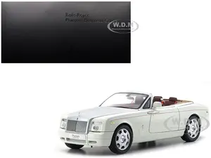 Rolls Royce Phantom Drophead Coupe English White with Silver Hood 1/18 Diecast Model Car by Kyosho