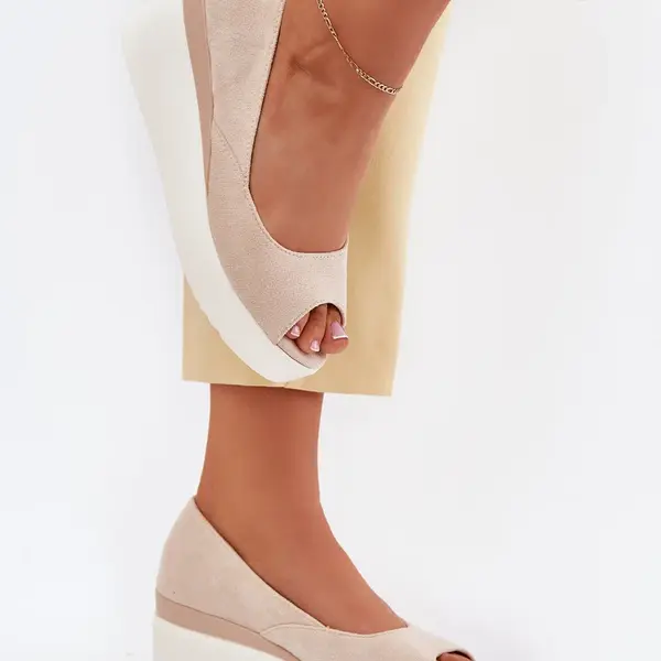 Boto Dámské Sandály Na Klínu Z Eko Semiše Světle Béžové Velira