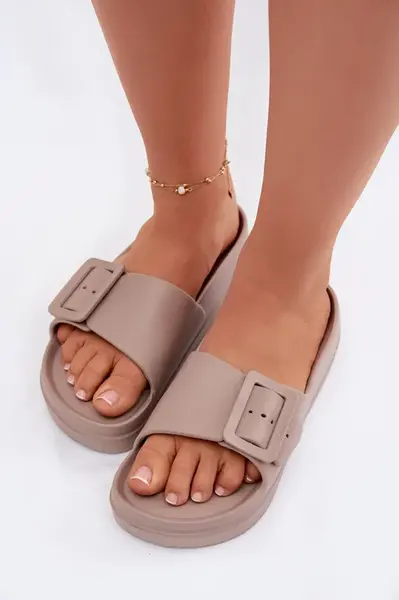 Dámské pěnové platformové sandály s přezkou