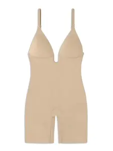 Gisela Body  telová