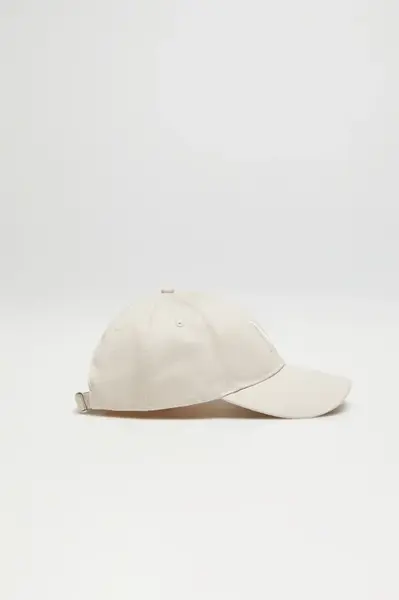 Marisse Beige Baseball Cap