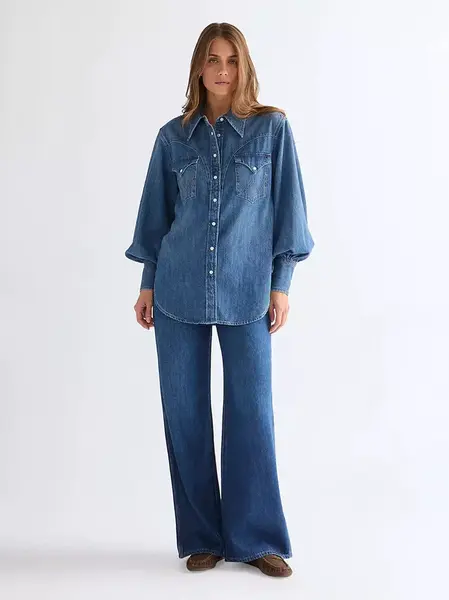Dámské džíny WRANGLER WORLD WIDE ECLIPSE DEEP 112381085 Velikost: 27/32
