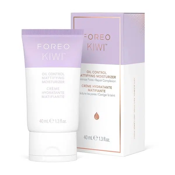 FOREO Hydratační a zmatňující krém pro mastnou pleť (Kiwi Oil Control Mattifying Moisturizer) 40 ml