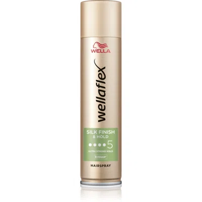 Wella Wellaflex Silk Finish & Hold lak na vlasy s extra silnou fixací 250 ml