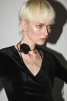 Náhrdelník Medicine