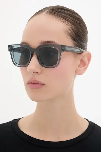 Emporio Armani slnečné okuliare dámske