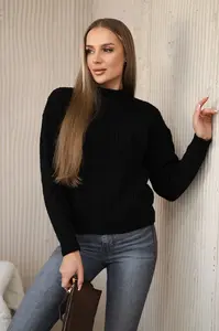 Svetr převlečený přes hlavu černý