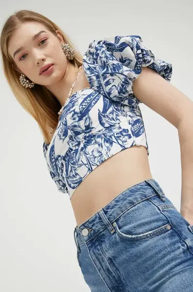 Abercrombie & Fitch  Top