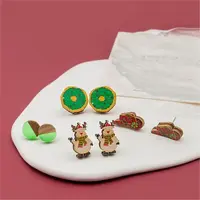 4 Pairs Snowman & Christmas Hat & Wreath Printed Wood Stud Earrings