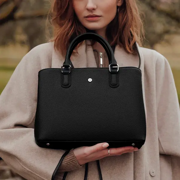 Dámská elegantní kabelka Hexagona Hella - černá