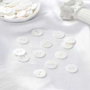 50Pcs Natural Shell Buttons