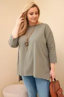 Kesi dámska asymetrická blúzka s náhrdelníkom