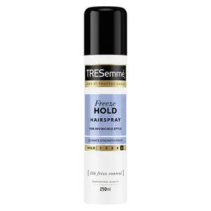 TRESEMMÉ Freeze Hold Lak na vlasy 250 ml