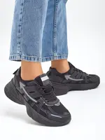 Resti Women's sports sneakers on a thicker sole Beysa