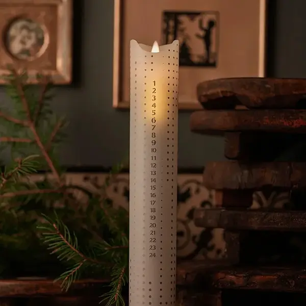 Adventní LED svíčka Sirius Sara bílá barva