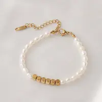 Fashionable Natural Freshwater Pearl & Cube Stainless Steel Beaded Bracelets for Women