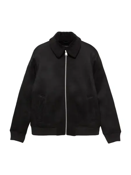 Pull&Bear Prechodná bunda  čierna