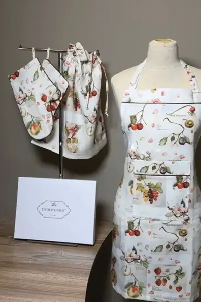 Kuchynský set BRUNCH FRUIT v darčekovom balení, 4 ks Univerzálna