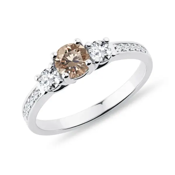 Zlatý prsteň s champagne diamantom KLENOTA