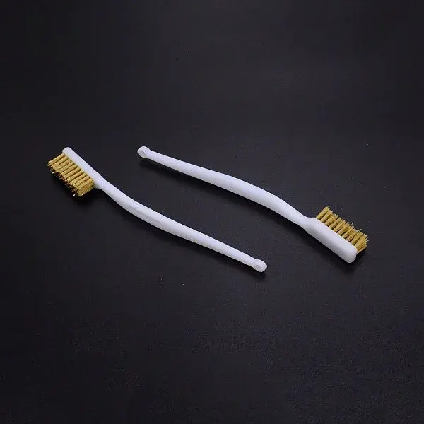 Plastic Derusting Brush