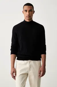 Trussardi polorolák pánský vlněný