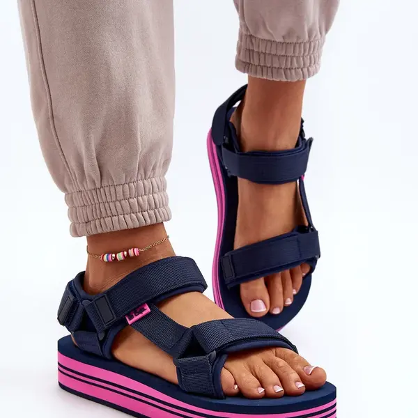 Dámské sandály Kesi