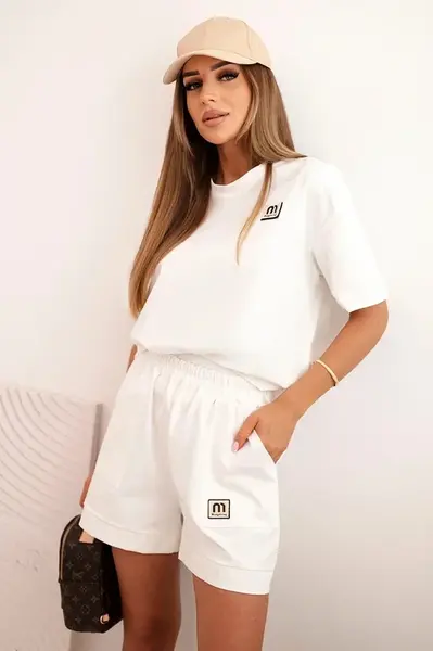 Kesi Włoski Dámsky punto komplet s krátkym rukávom a voľnými šortkami ecru