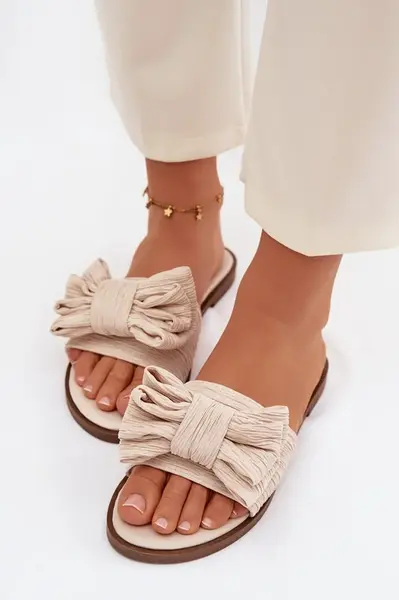 Dámské béžové pantofle s mašlí Amivelle