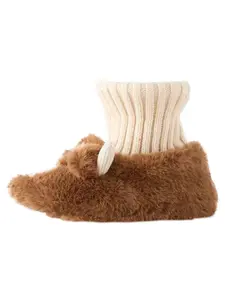 Next Papuče  karamelová / biela