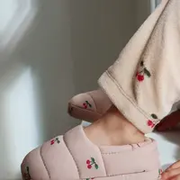 Dětské papuče Konges Sløjd GLOBE FOOTIES růžová barva, KS101296