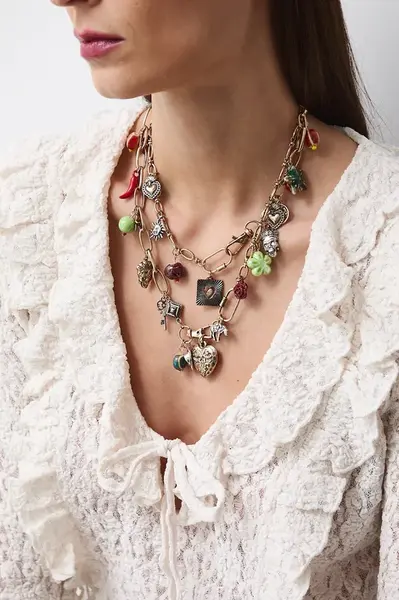 Náhrdelník Medicine