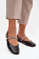 Dámské balerínky s lesklými řemínky