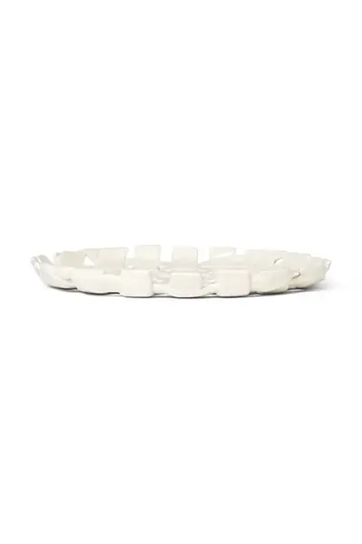 Dekorativní talíř ferm LIVING Plait Platter bílá barva