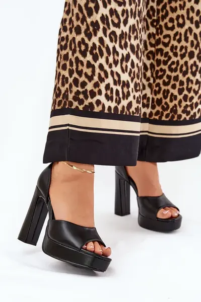 Boto Dámské Sandály Na Podpatku A Platformě Eko Kůže Bílé Lomman