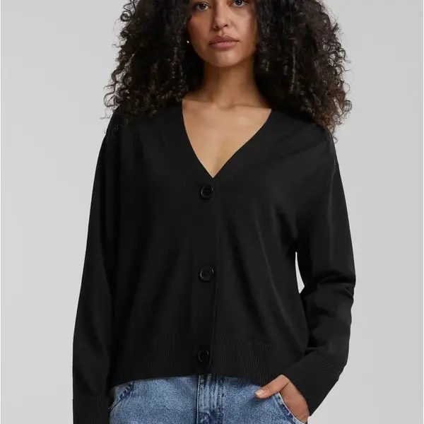 Women's knitted sweater with buttons black