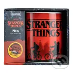 XL hrnček so samolepkou Stranger Things 500ml
