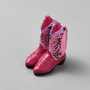Resin Boots Sculpture Display Decorations