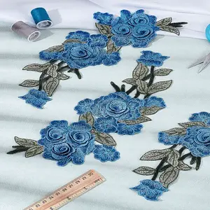 4Pcs Flower Polyester Sew on Appliques