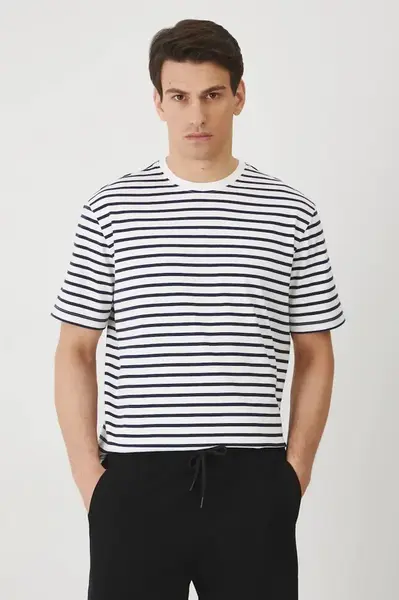 Bavlněné tričko Medicine pánské, tmavomodrá barva