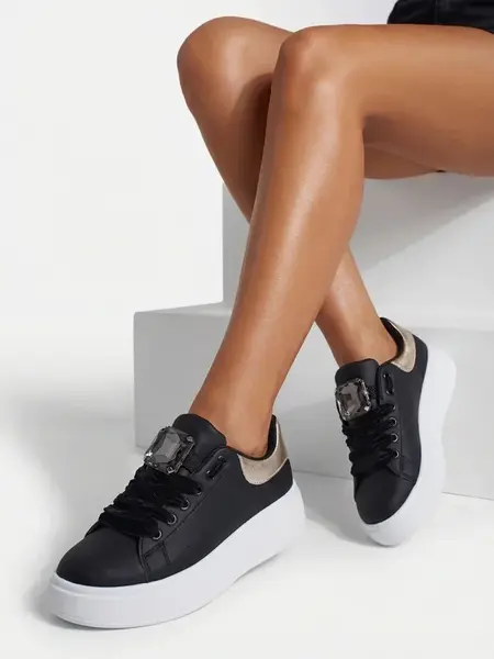 Dámské tenisky na platformě