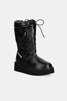 Snehule Love Moschino