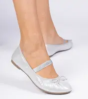 Gemre Strieborné dámske balerínky s mašličkou na gumičke Lerona