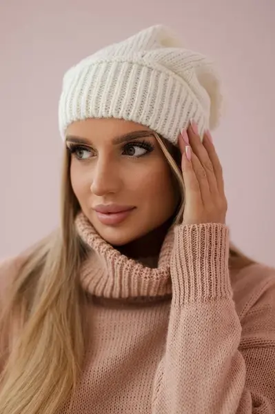Kesi Dámska čiapka Ingrid K371 ecru