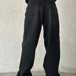 71755 Dewberry Buckle Detail Loose Cut Wide Leg Women Jeans-BLACK