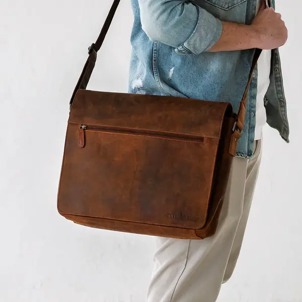 Pánska kožená taška cez rameno Greenwood Martin - tmavo hnedá