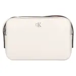 Dámská crossbody kabelka Calvin Klein Sotea - bílá