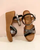 Resti Women's sandals with zircons Bozi