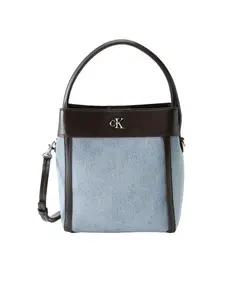 Calvin Klein Taška cez rameno  modrá / čierna