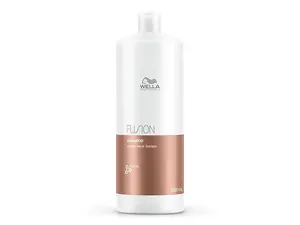 Wella Professionals Intenzívne regeneračný šampón na poškodené vlasy Fusion (Intense Repair Shampoo) 1000 ml